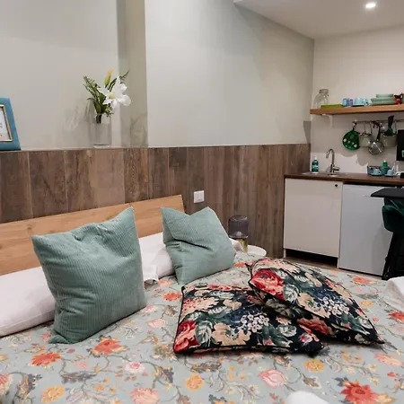 Palazzo Nicolaus Del Lungomare Bed & Breakfast