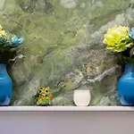 Palazzo Nicolaus Del Lungomare Bed and Breakfast 3*