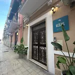 Palazzo Nicolaus Del Lungomare Bed and Breakfast 3*