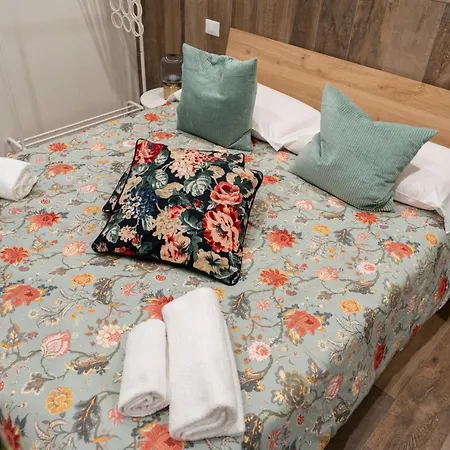 Palazzo Nicolaus Del Lungomare Bed & Breakfast Bari