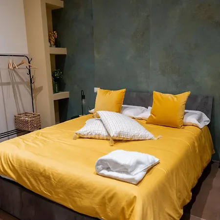 Palazzo Nicolaus Del Lungomare Couette-café 3*