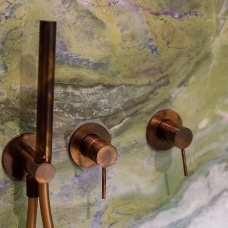 Palazzo Nicolaus Del Lungomare Bed & Breakfast