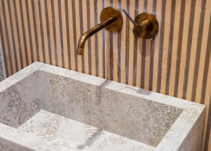 Bed & Breakfast Palazzo Nicolaus Del Lungomare 3*