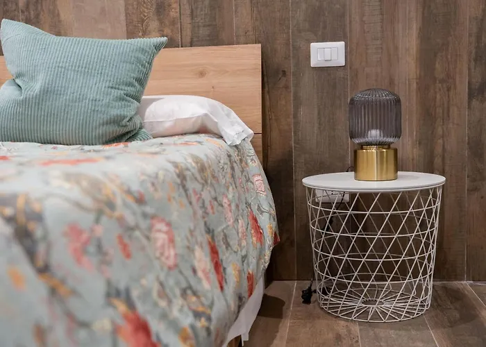 Palazzo Nicolaus Del Lungomare Bari