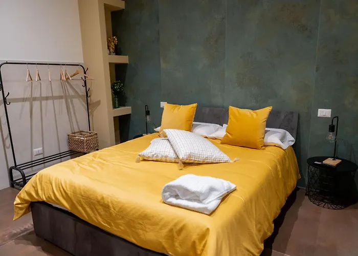 Palazzo Nicolaus Del Lungomare Bed & Breakfast 3*