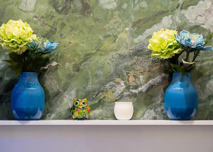 Palazzo Nicolaus Del Lungomare Bed & Breakfast 3*